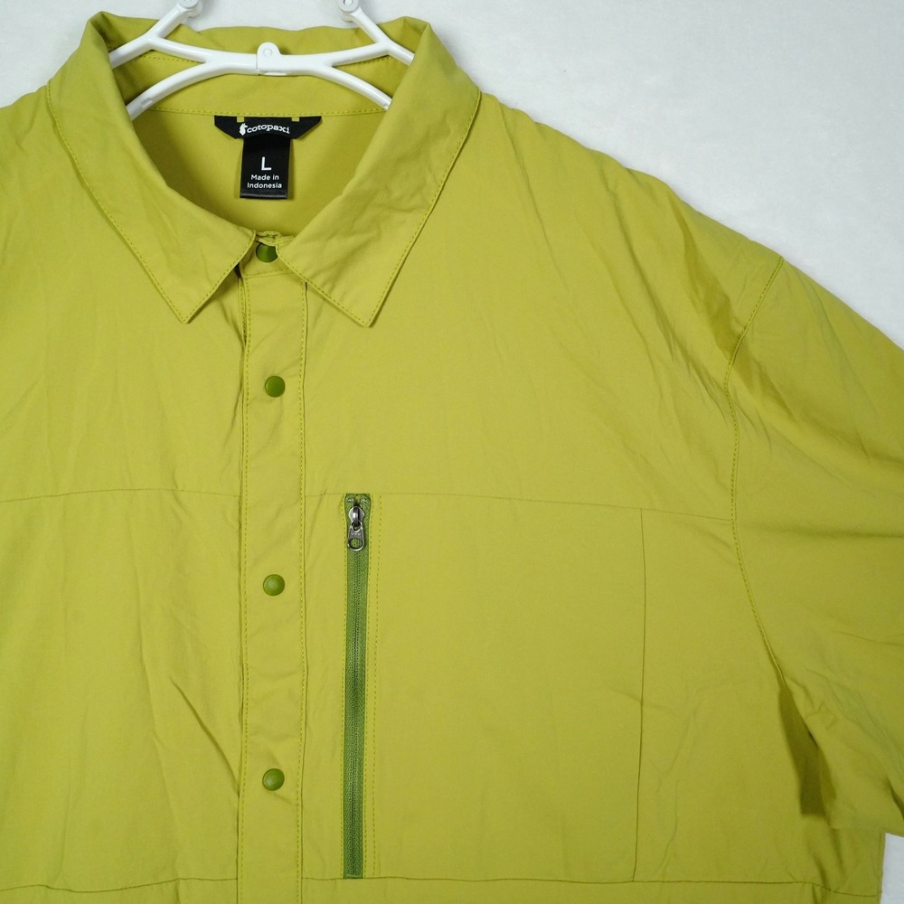 Cotopaxi Sumaco Mens Large Lime Green Short Sleeve Snap Front Hiking Shirt